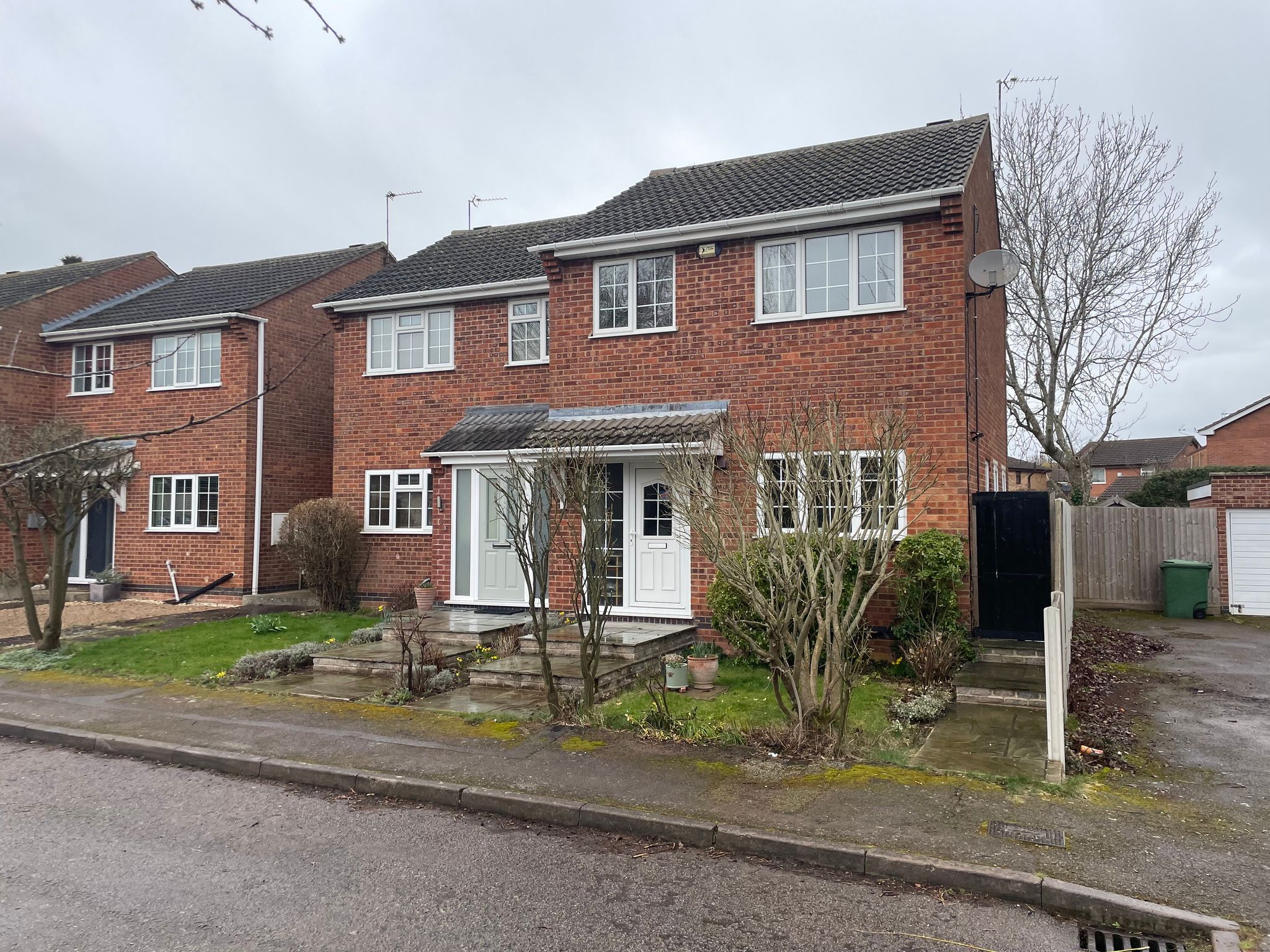 House Brooklands Close in Harborough