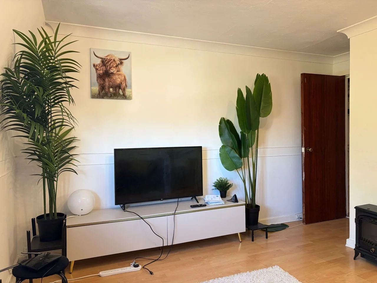 Flat Verbena Close in Greater London