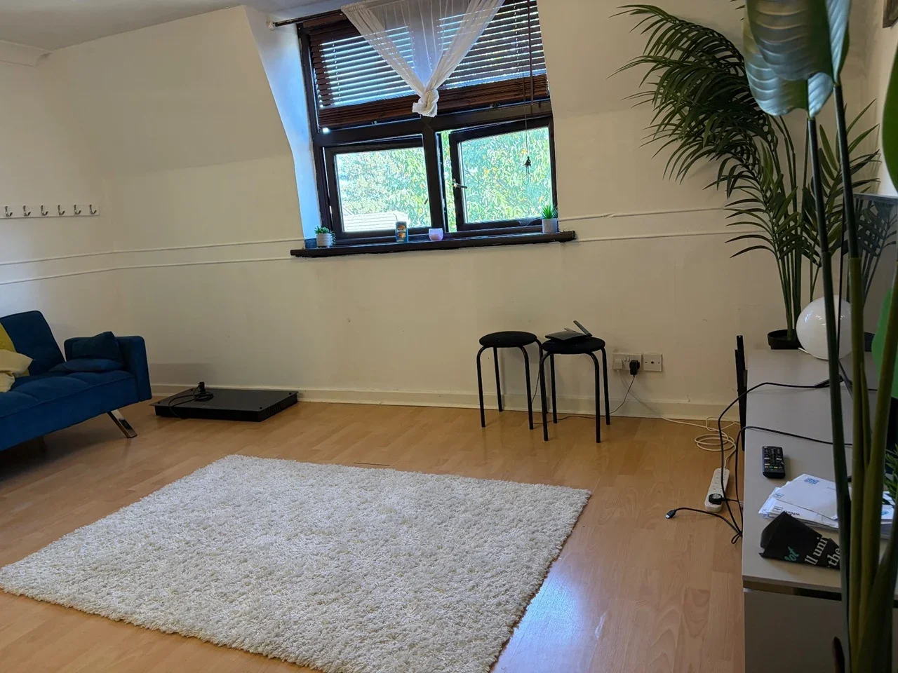 Flat Verbena Close in Greater London