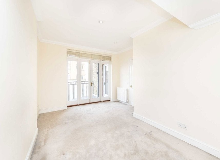 Flat Ossington Street in City of Westminster