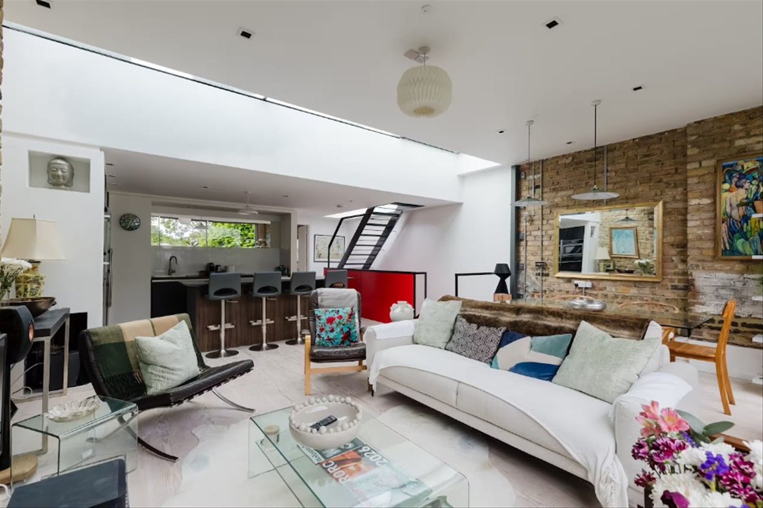 House Sinclair Road in Greater London