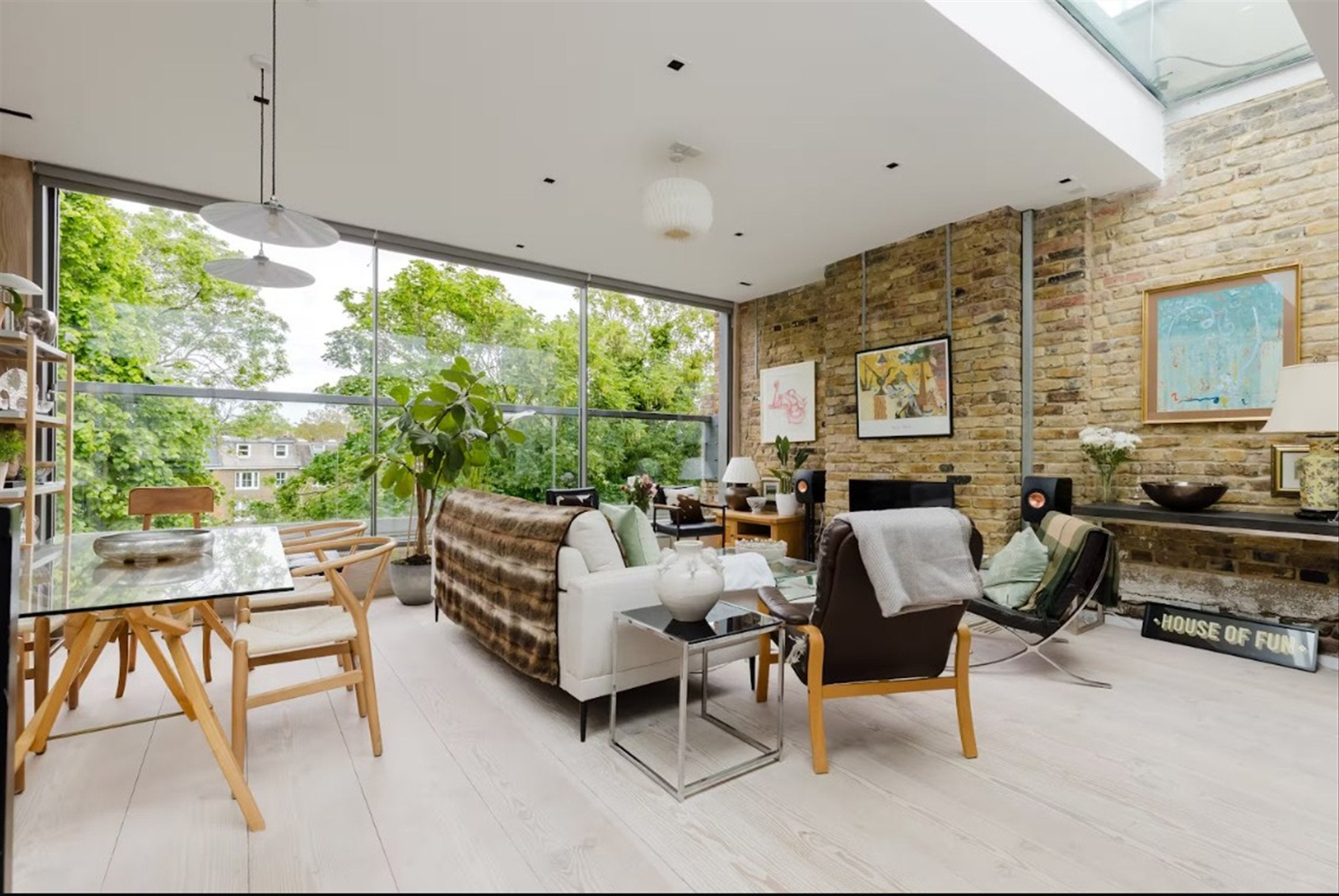 House Sinclair Road in Greater London
