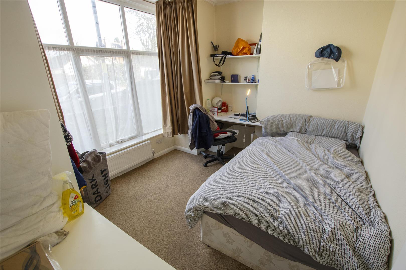 Flat Bournbrook Road in Birmingham