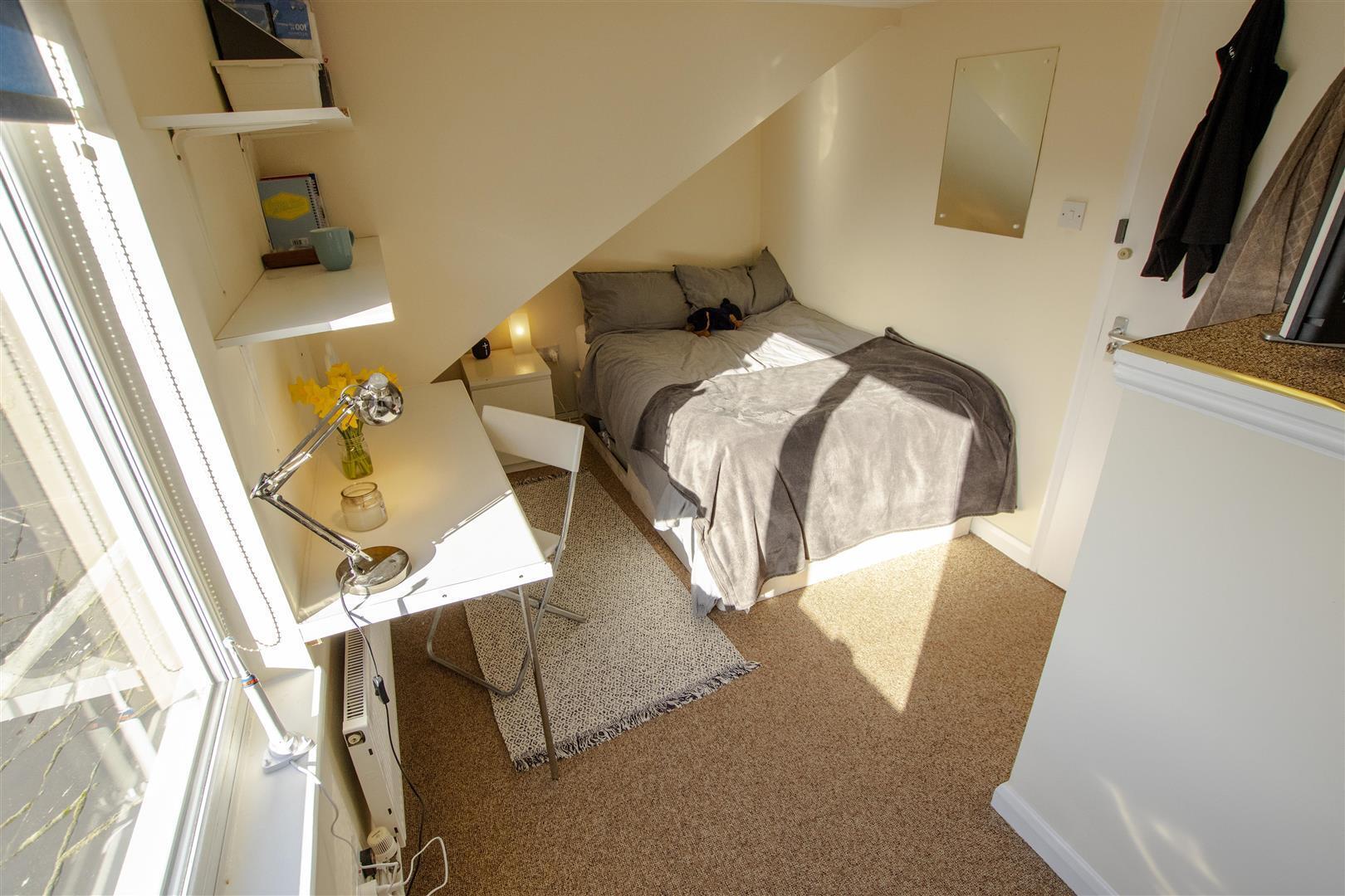 Flat Bournbrook Road in Birmingham
