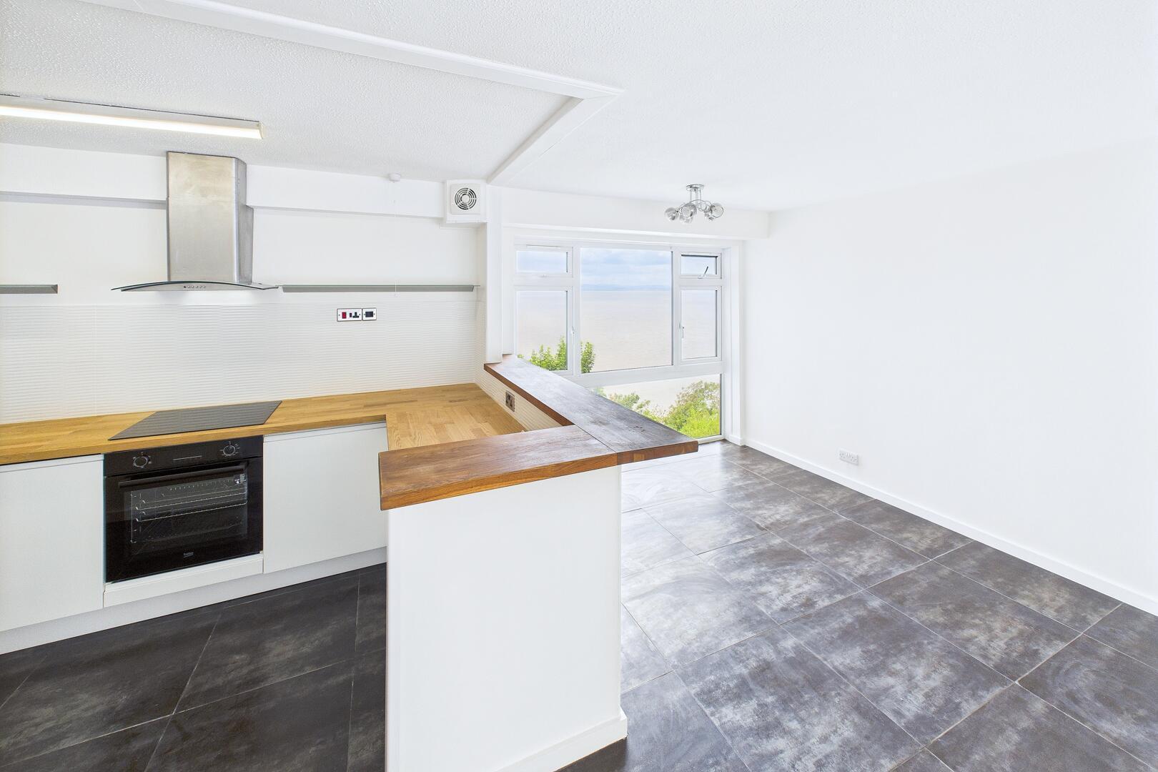 Flat Central Way in Clevedon