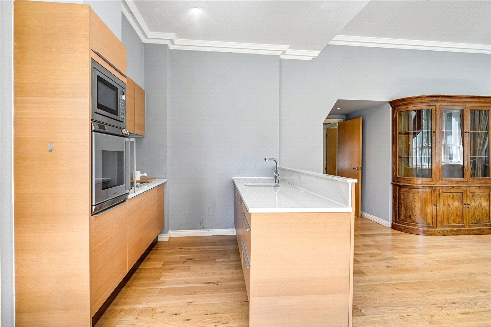 Flat Vincent Square in City of Westminster