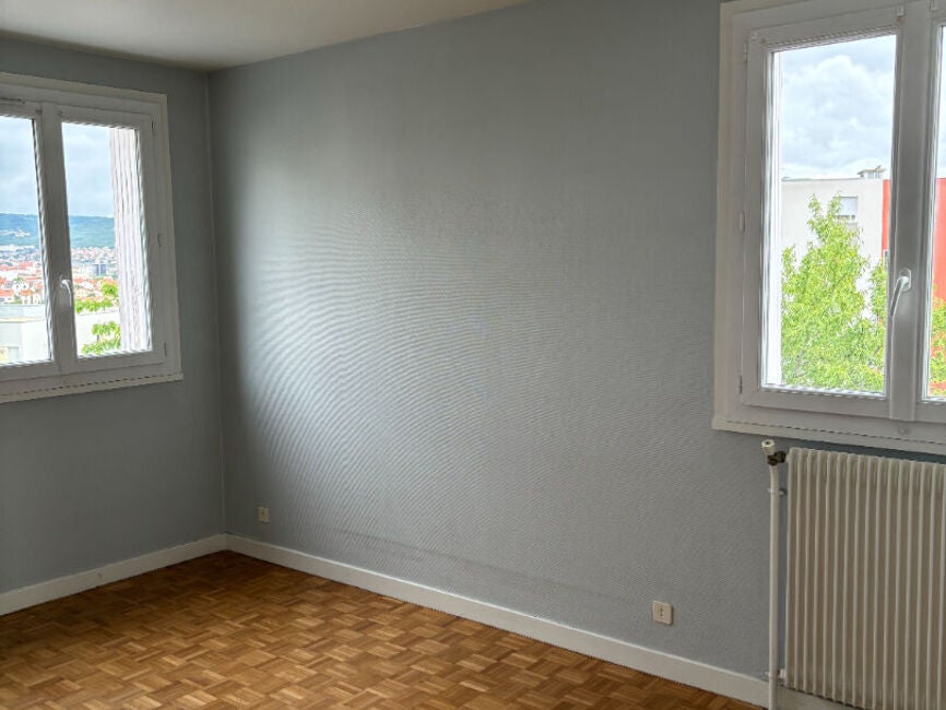 Appartement Place du Grand Pavois à Clermont-Ferrand
