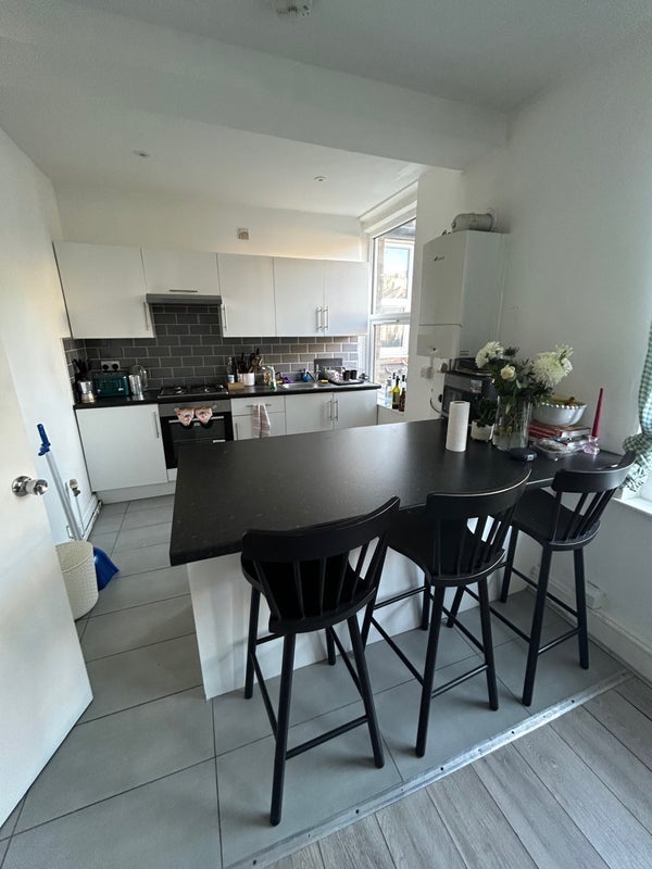 Room Mare Street in Greater London