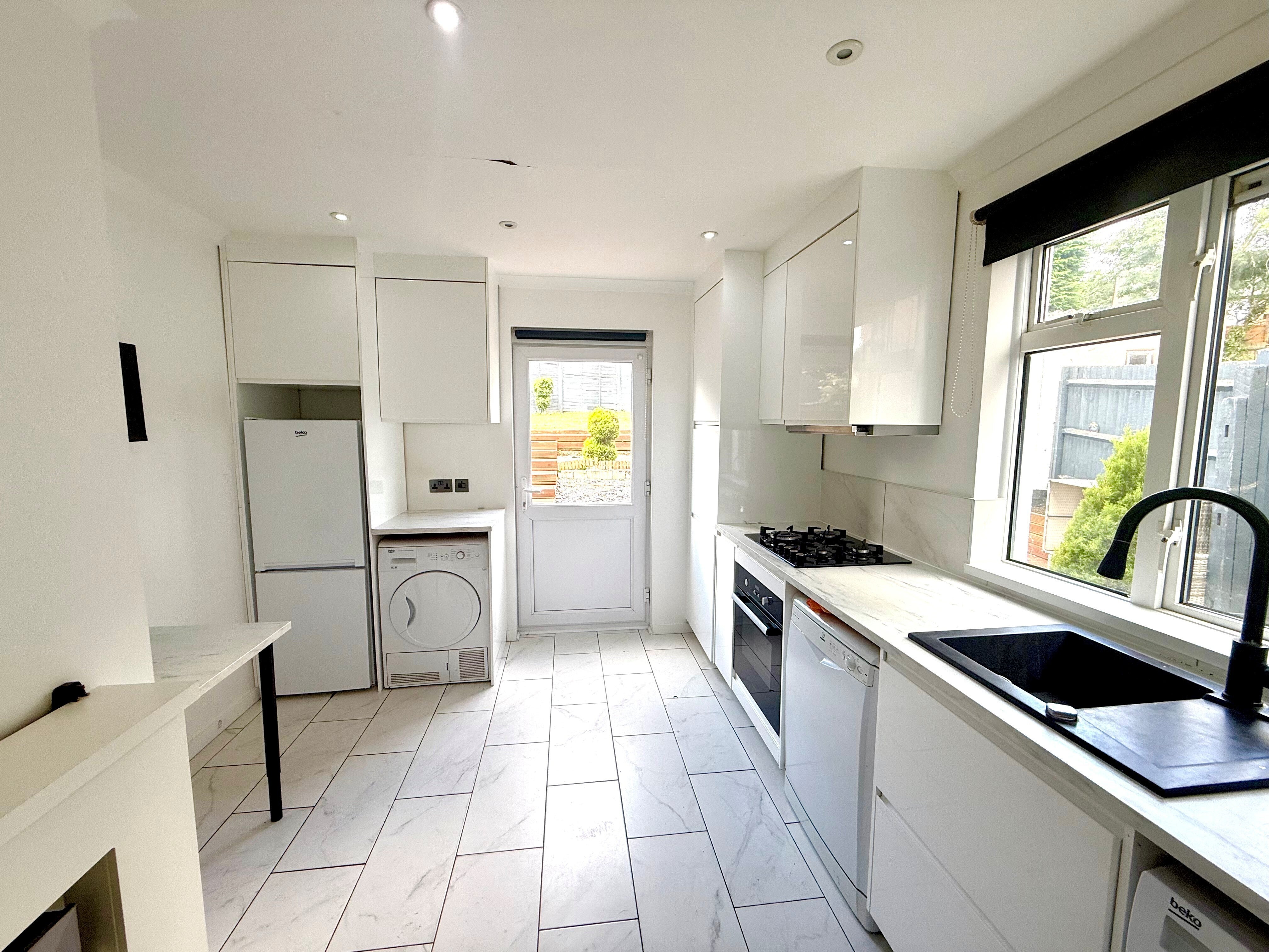 Flat Ockham Drive in Greater London