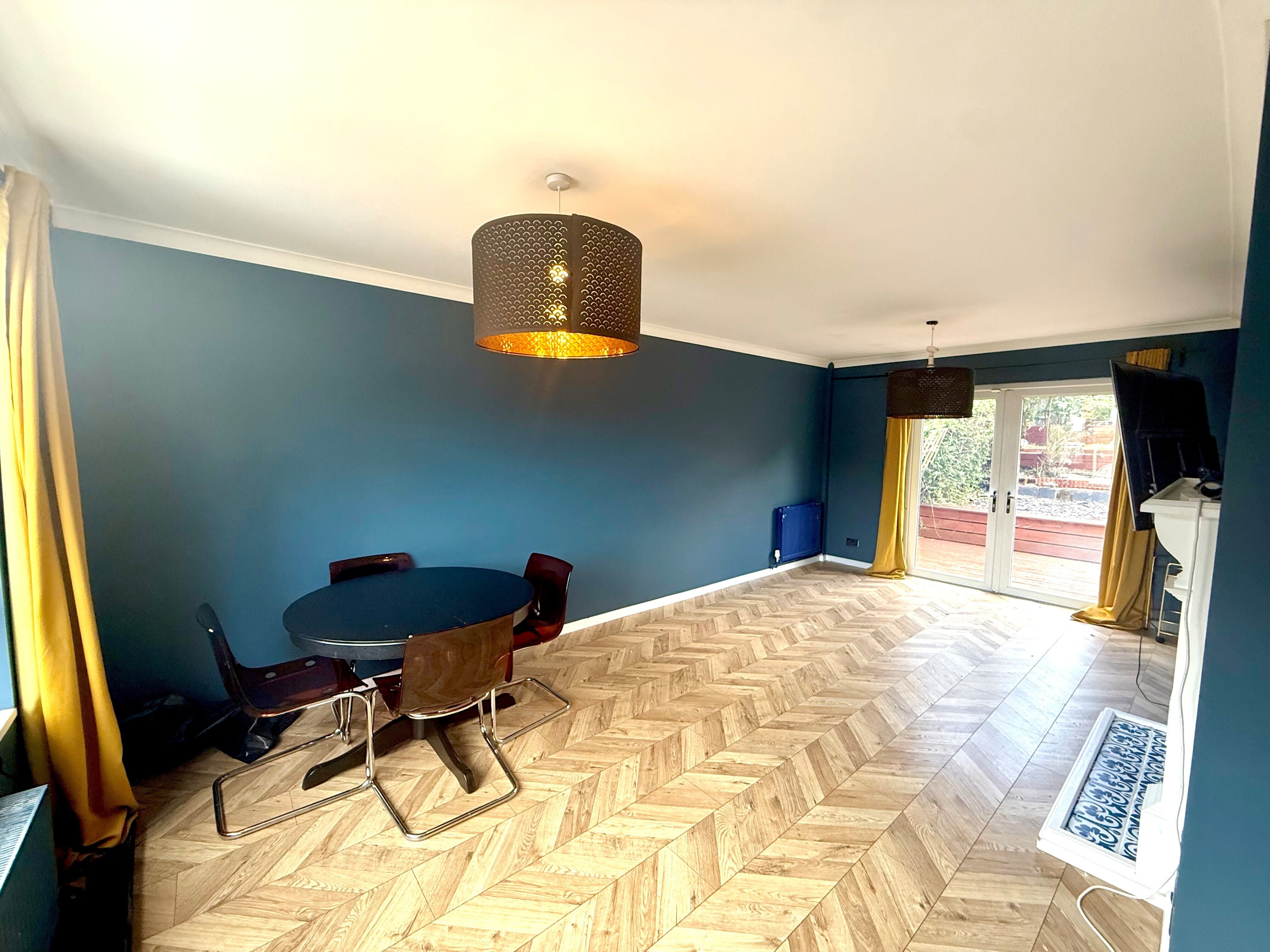 Flat Ockham Drive in Greater London