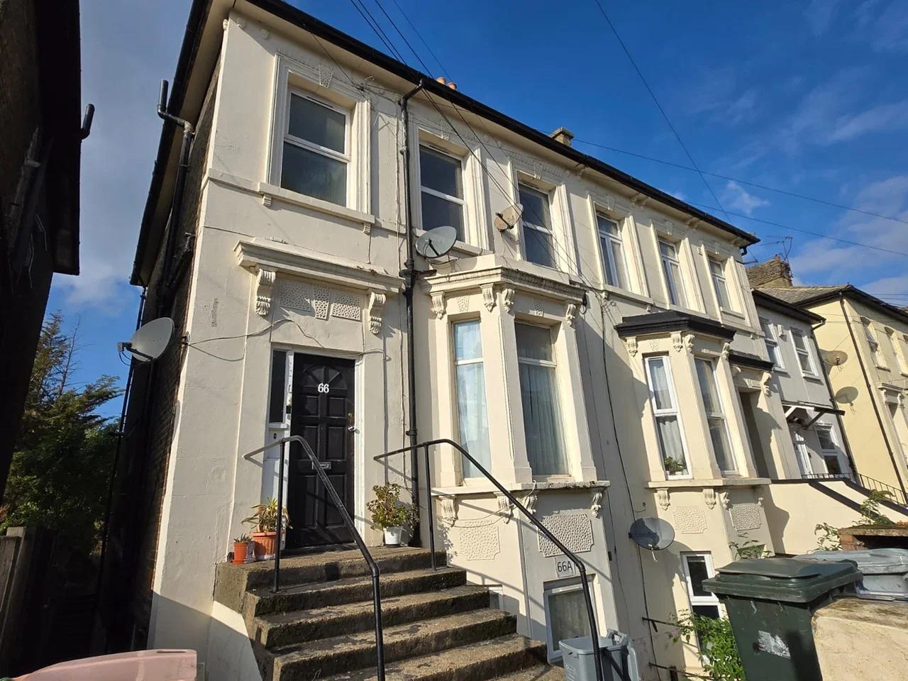 Flat Selwyn Road in Greater London