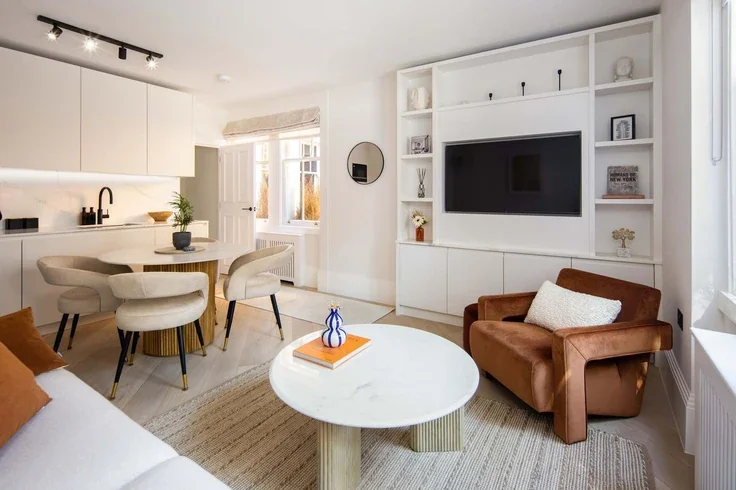 Flat Lees Place in City of Westminster