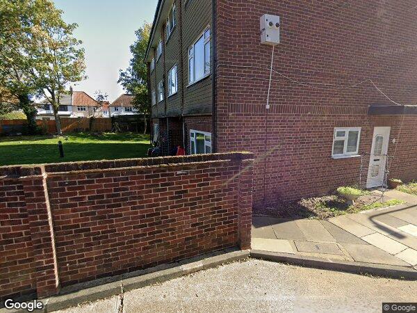 Flat St Jerome's Grove in Greater London