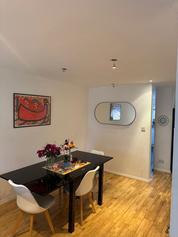 Room Canterbury Place in Greater London