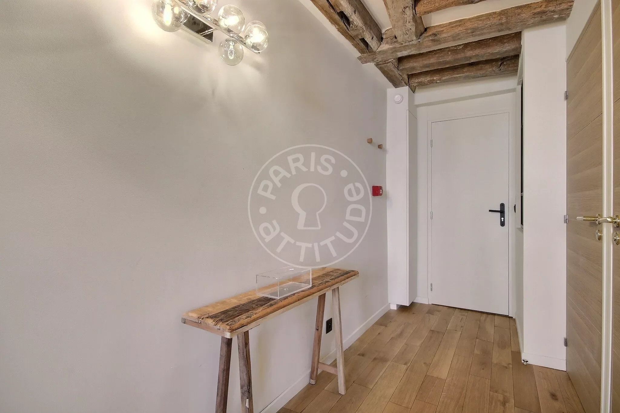 Appartement Rue Guisarde à Paris