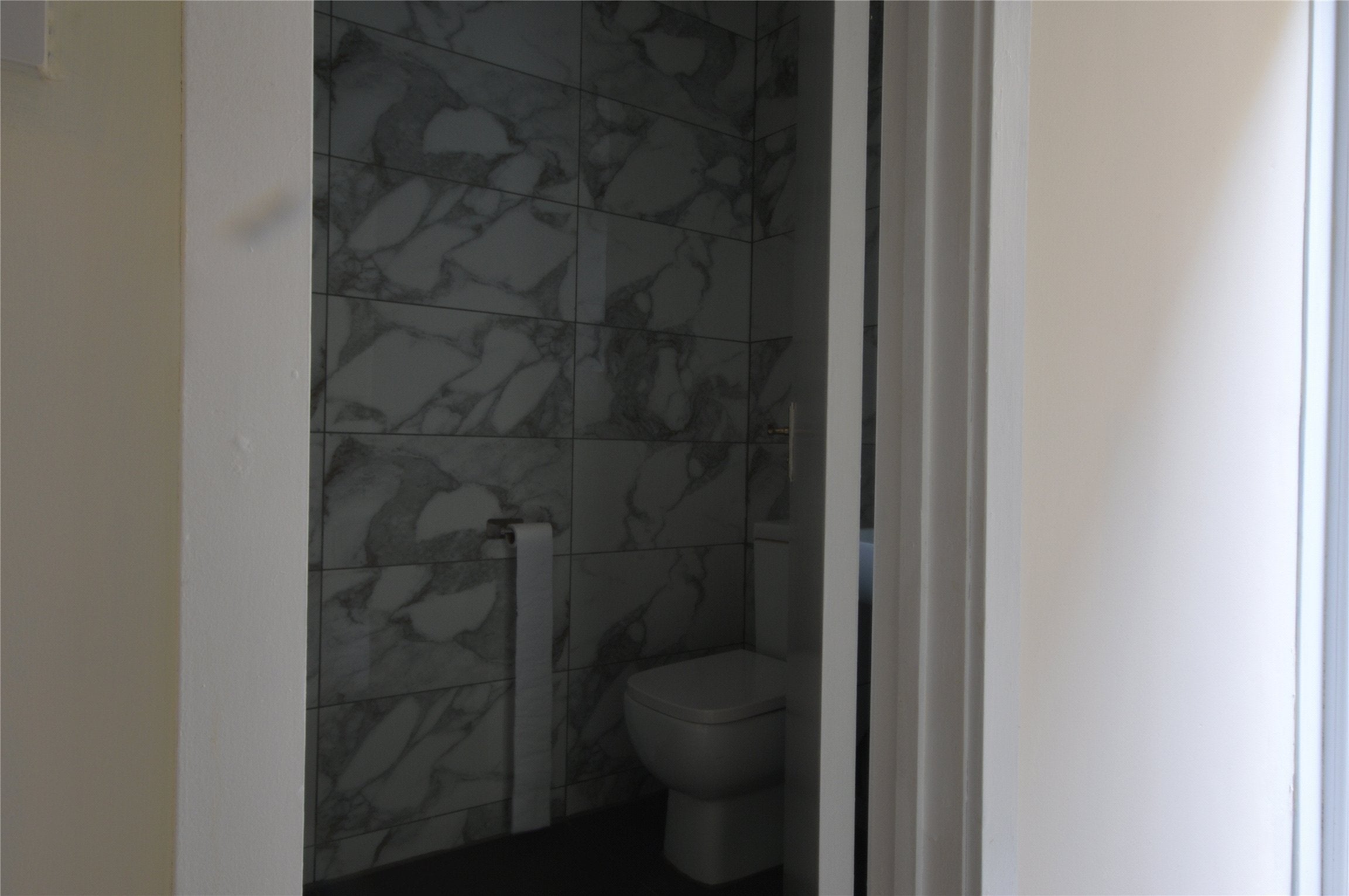 Flat Blakemore Road in Greater London