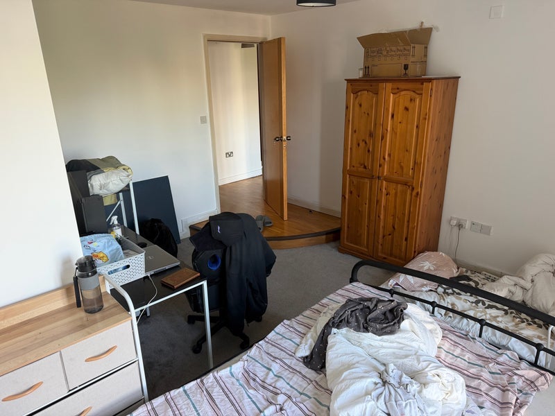 Room St James' Barton in Bristol