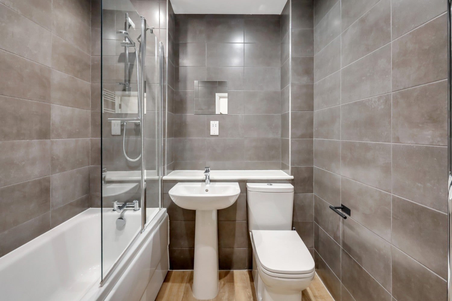 Flat Denbigh Place in City of Westminster