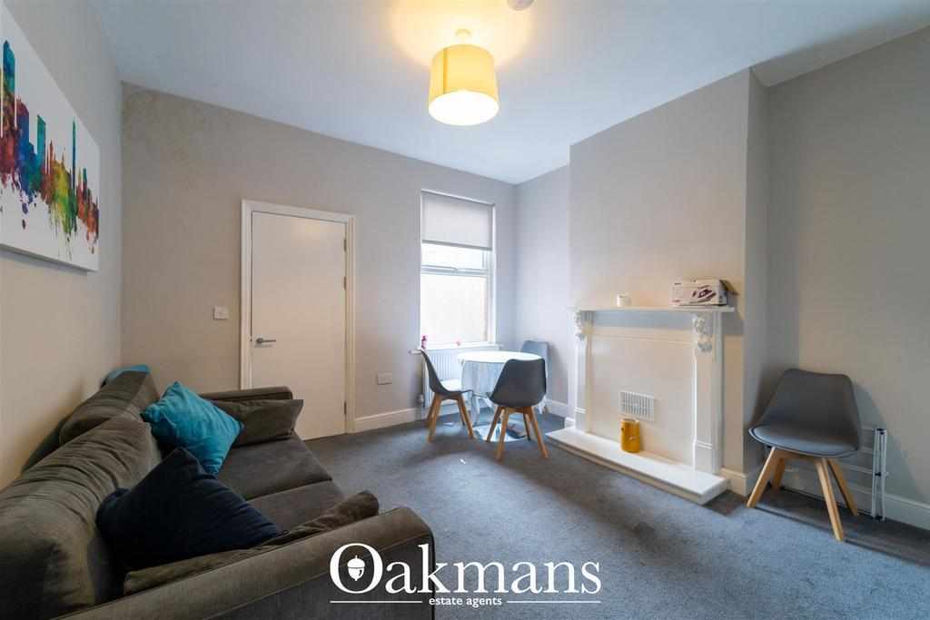 Flat Selsey Road in Birmingham