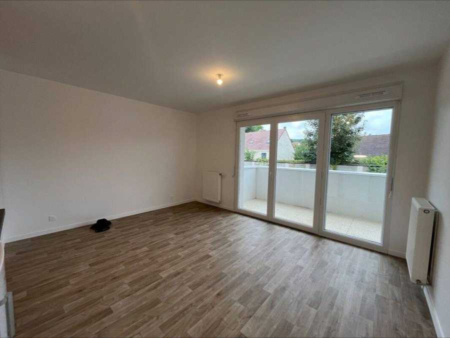 Appartement Avenue du Professeur Émile Sergent à Épône