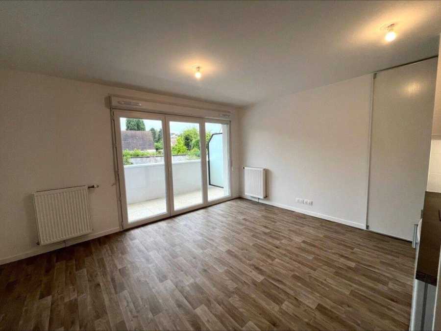 Appartement Avenue du Professeur Émile Sergent à Épône