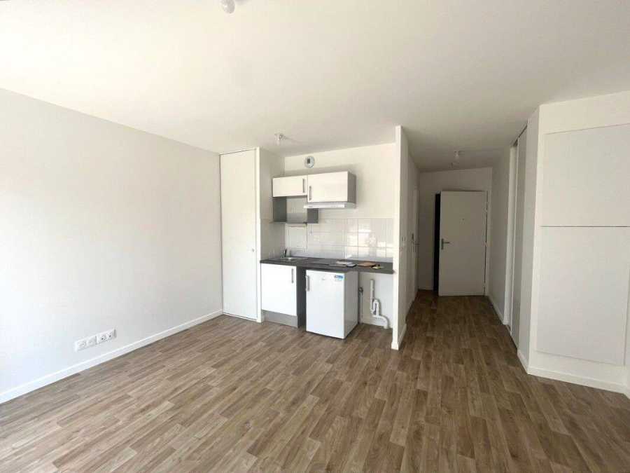 Appartement Avenue du Professeur Émile Sergent à Épône