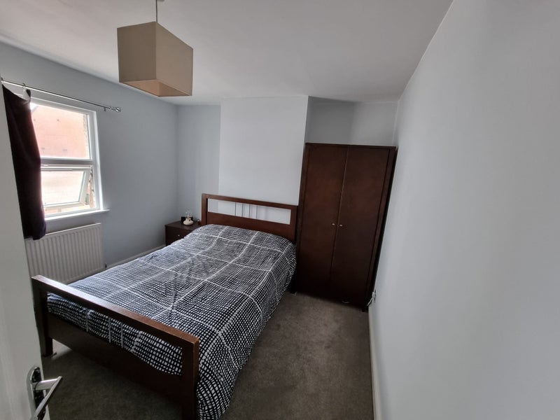 Room Mill Road in Greater London