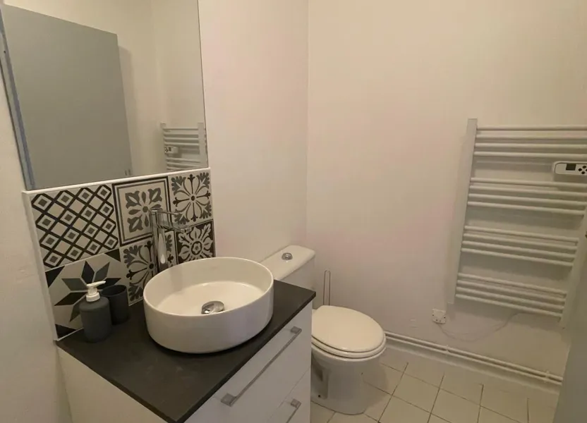 Appartement Rue Watt à Nîmes