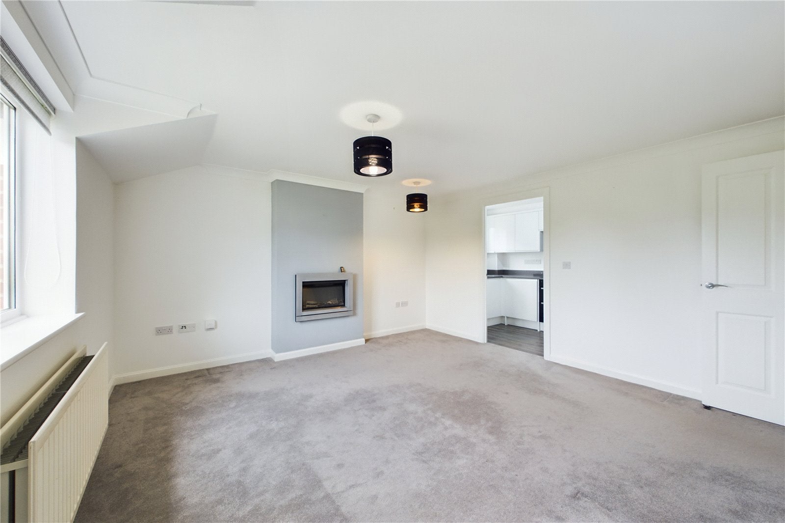 Flat Benham Drive in Spencers Wood