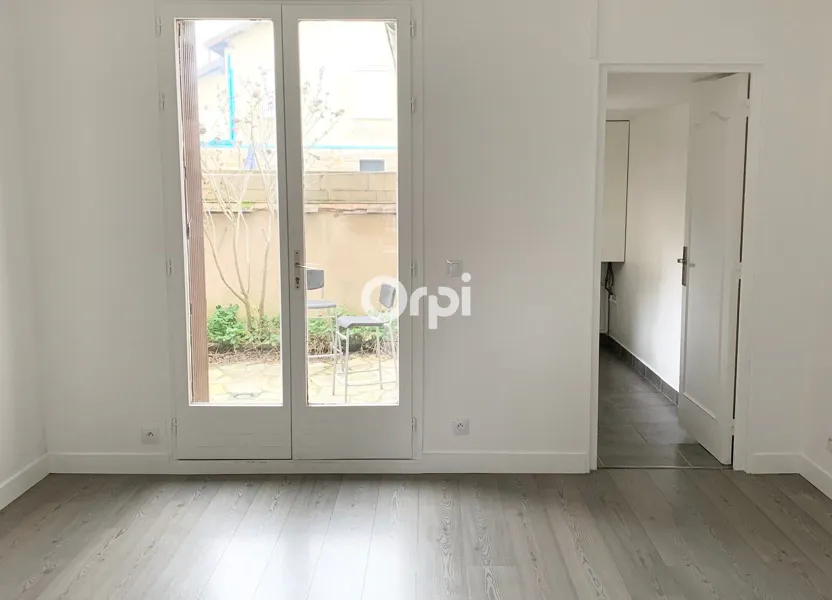 Flat Rue Marignan in Saint-Maur-des-Fossés