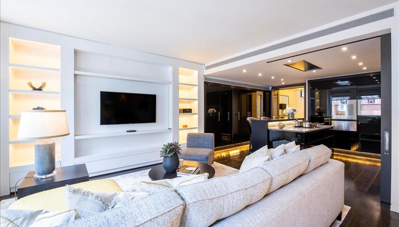 Flat Duke Street in City of Westminster