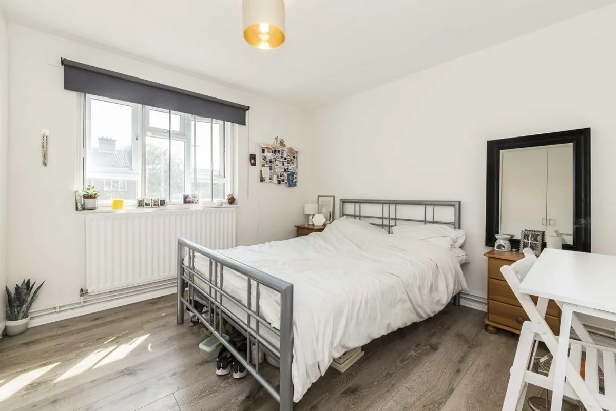 Flat Barchard Street in Greater London