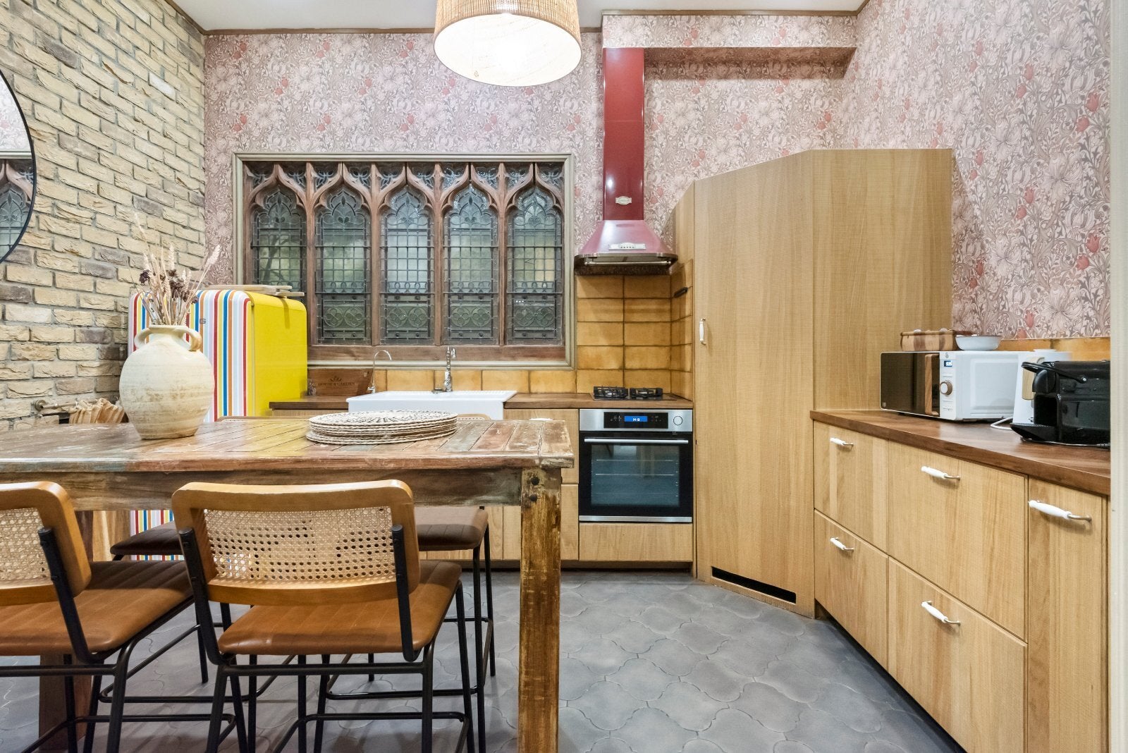 House Petersham Place in Greater London