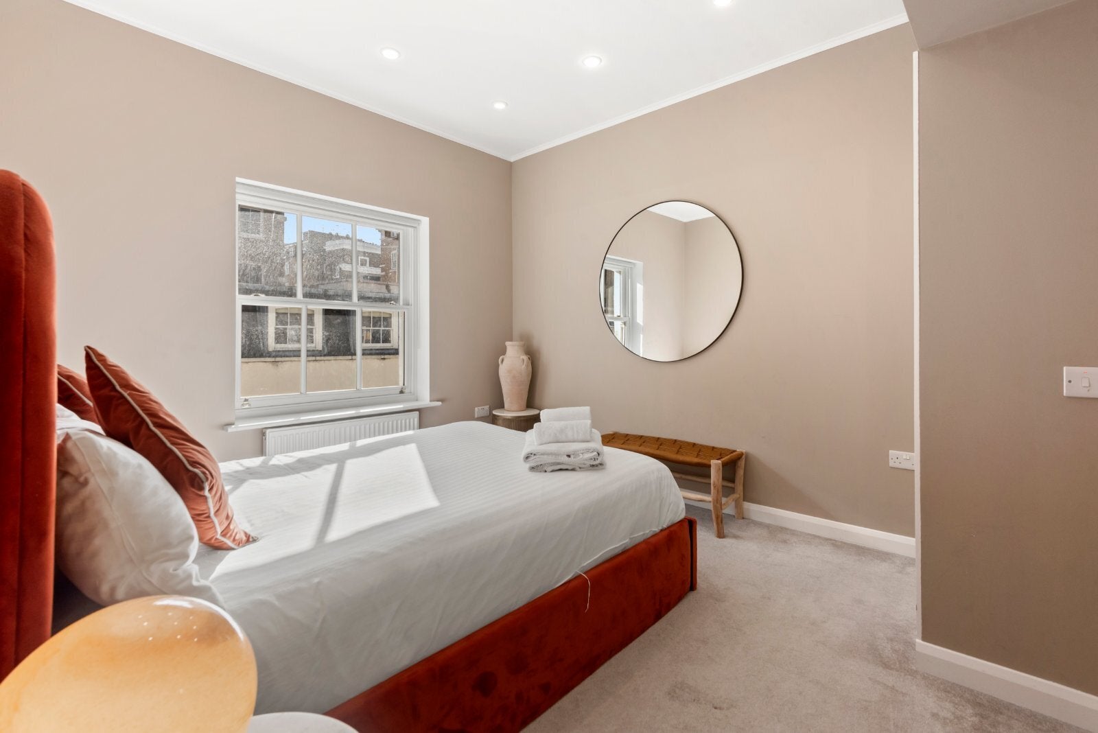 House Petersham Place in Greater London