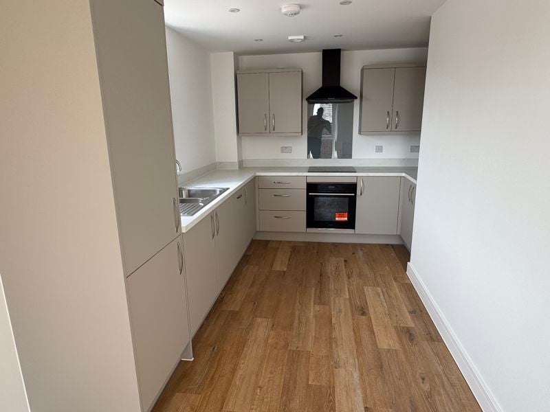 Flat Elm Grove in Hayling Island