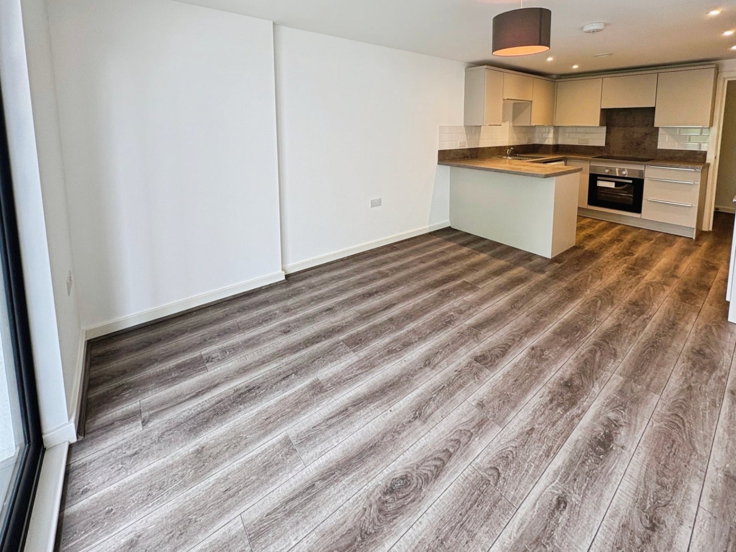 Flat Fillebrook Avenue in Southend-on-Sea