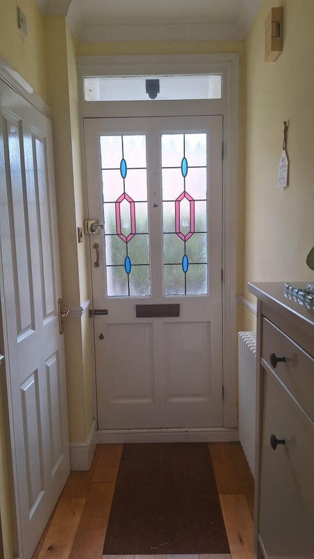 Room Admirals Gate in Greater London