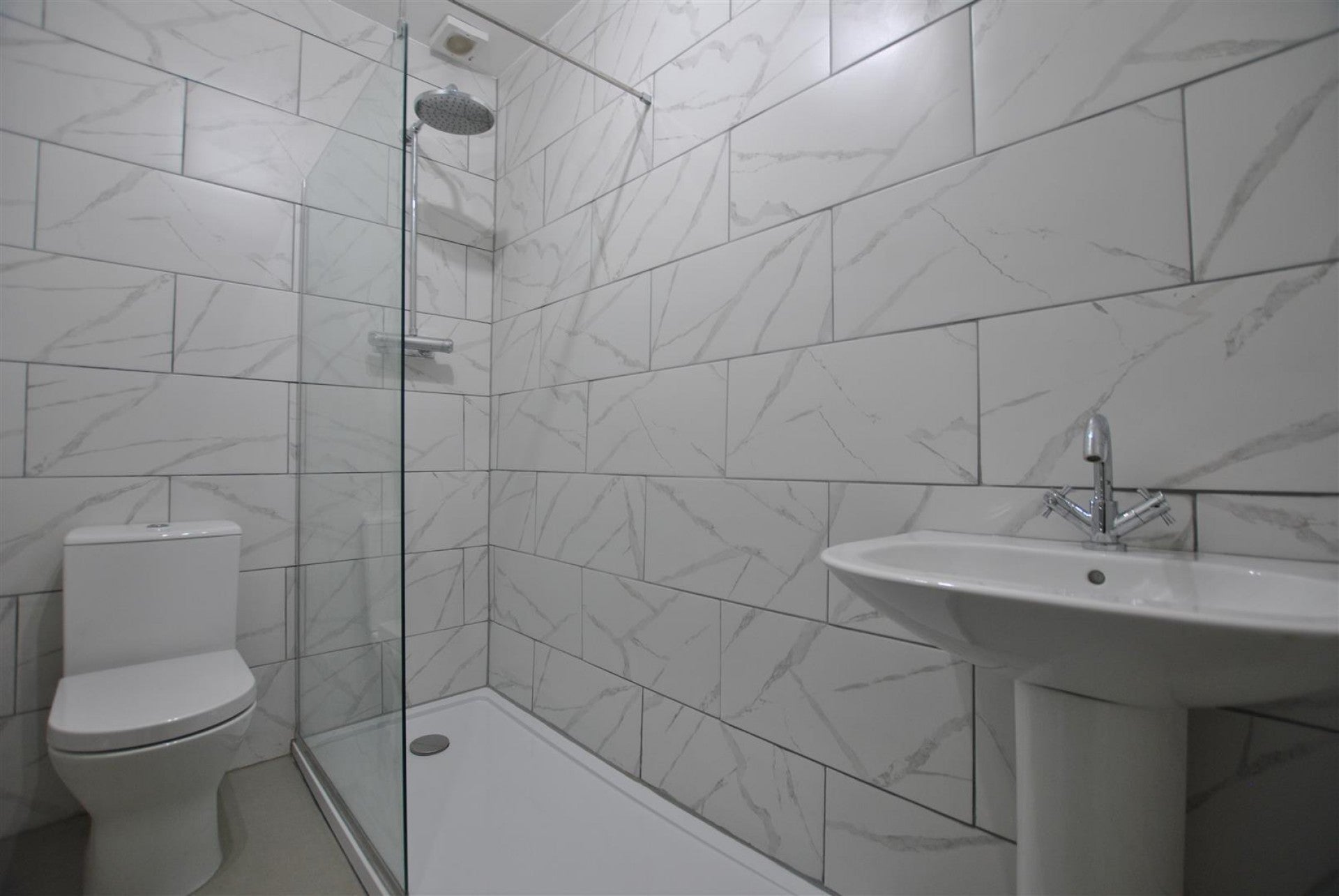 Flat Bathwell Road in Bristol