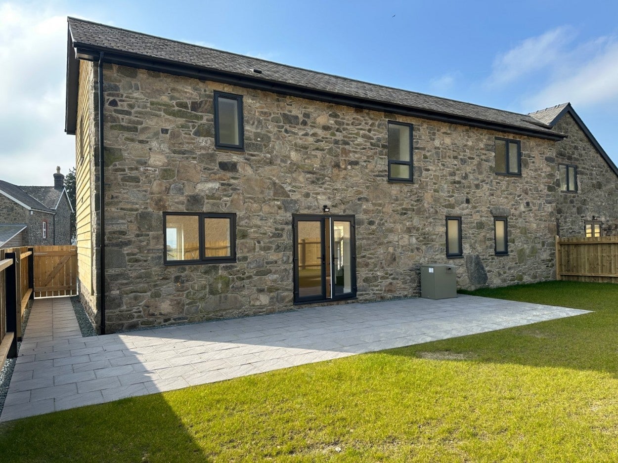 House A470 in Clatter