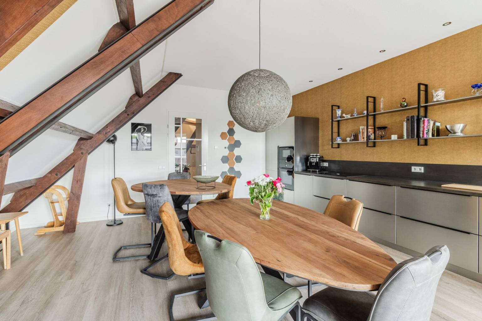 Appartement te koop: Fenacoliuslaan 3C, Maassluis