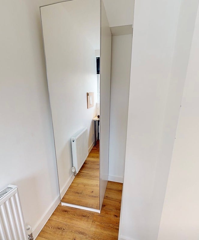 Room Glebelands Road in Bristol