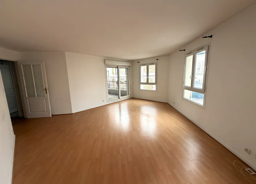 Flat Rue du Révérend Père Christian Gilbert in Asnières-sur-Seine