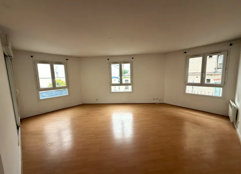 Flat Rue du Révérend Père Christian Gilbert in Asnières-sur-Seine