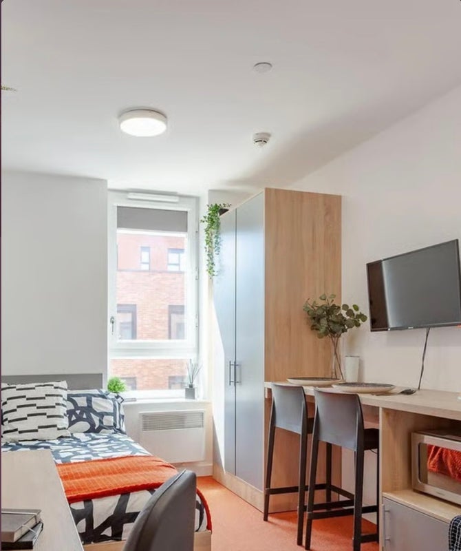 Room Cliveland Street in Birmingham