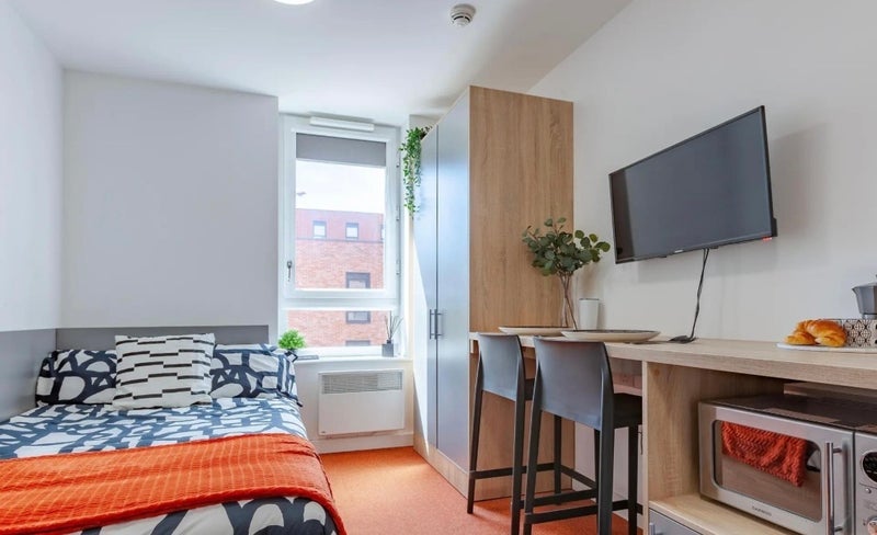 Room Cliveland Street in Birmingham