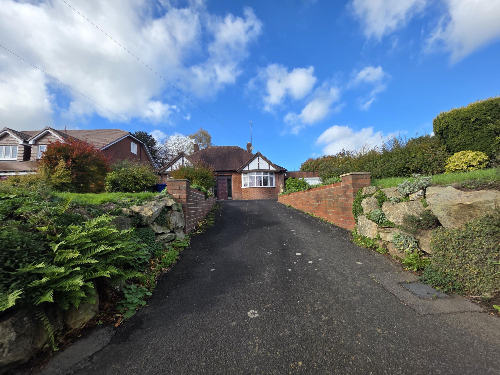House Cotwall End Road in Coseley