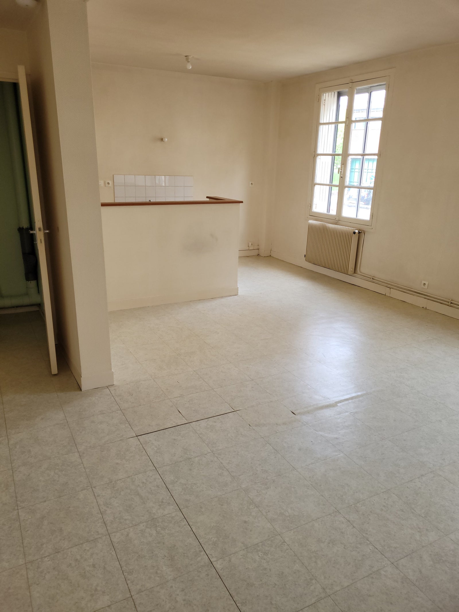 Flat Rue Saint-Jean in Gournay-en-Bray