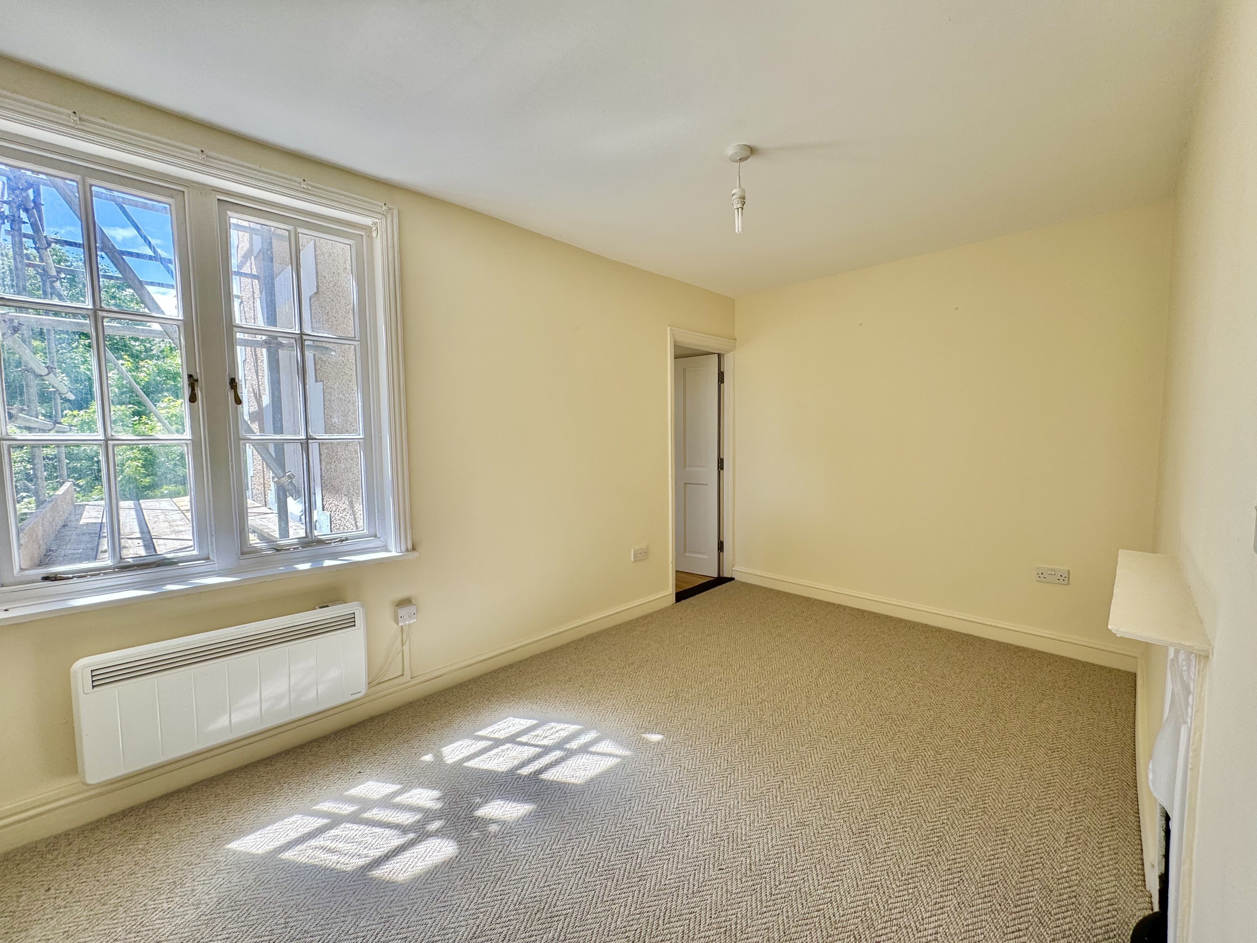 Flat Friary Close in Portsmouth