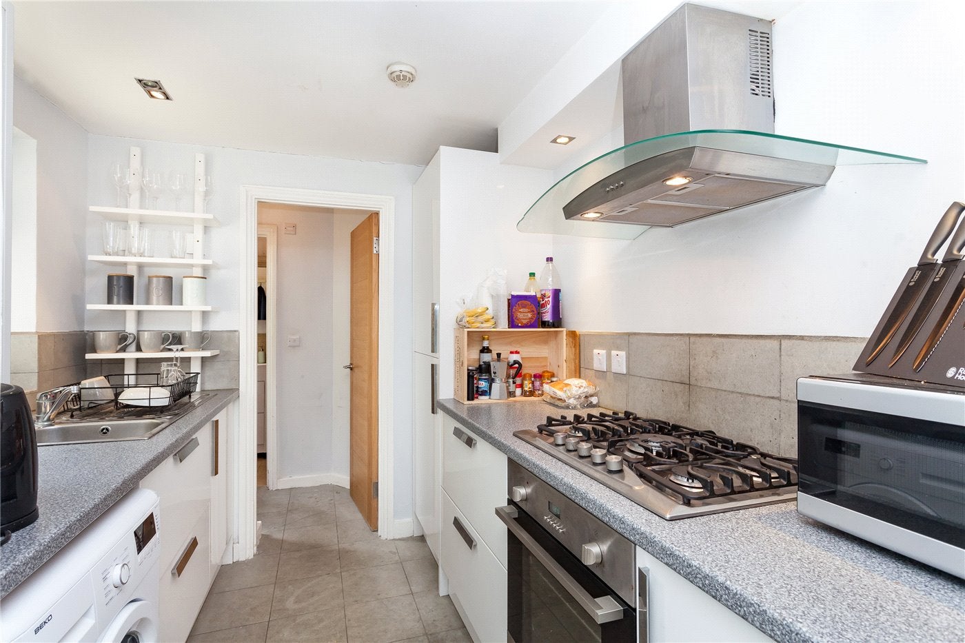 Flat Crossley Street in Greater London