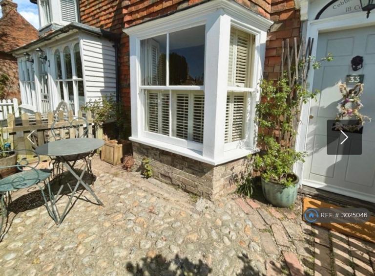 House Old Way in Ashford